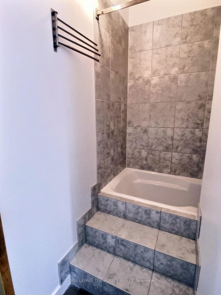 155 Dalhousie Street Unit 1038 photo 13