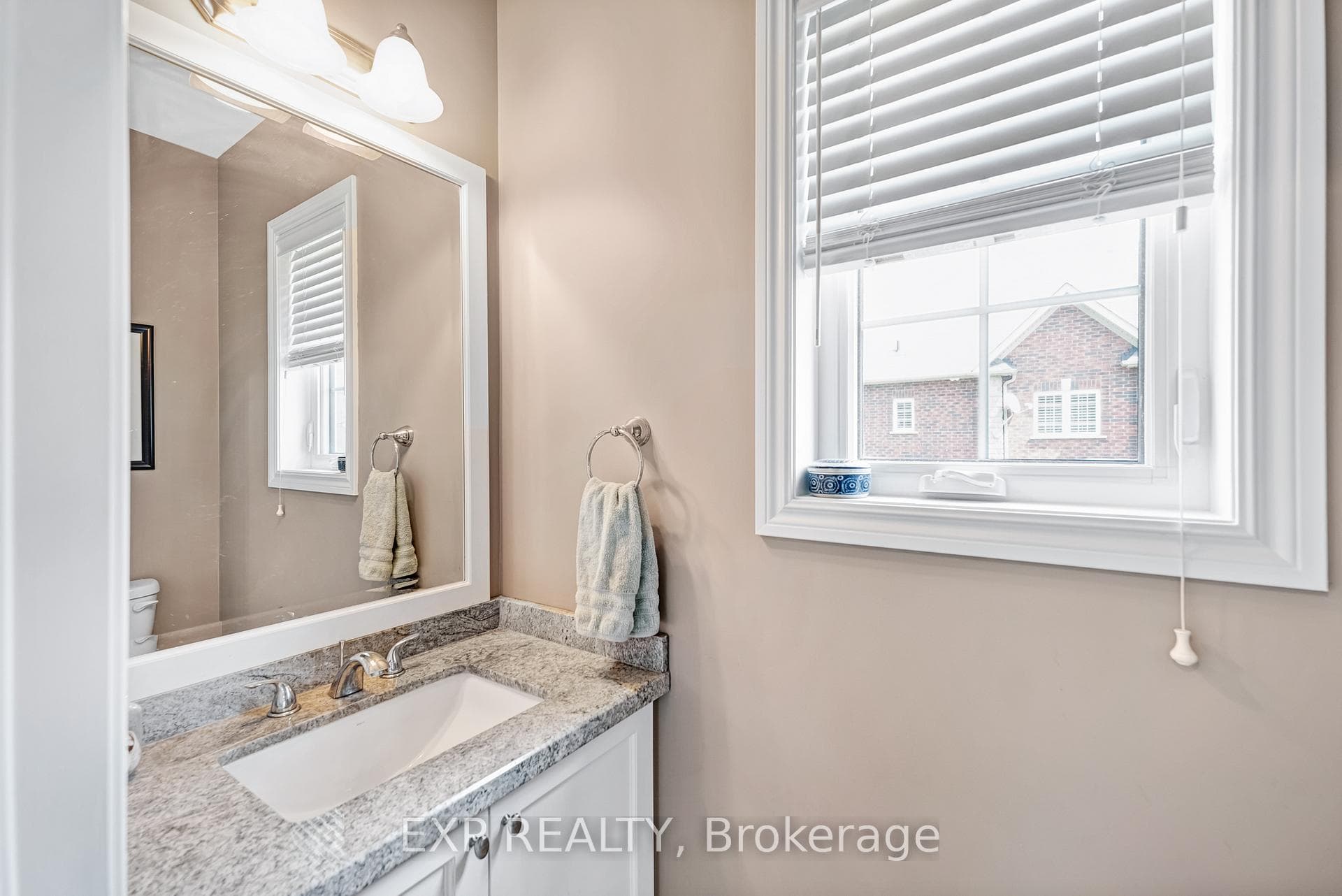 22 Nathan Avenue photo 17