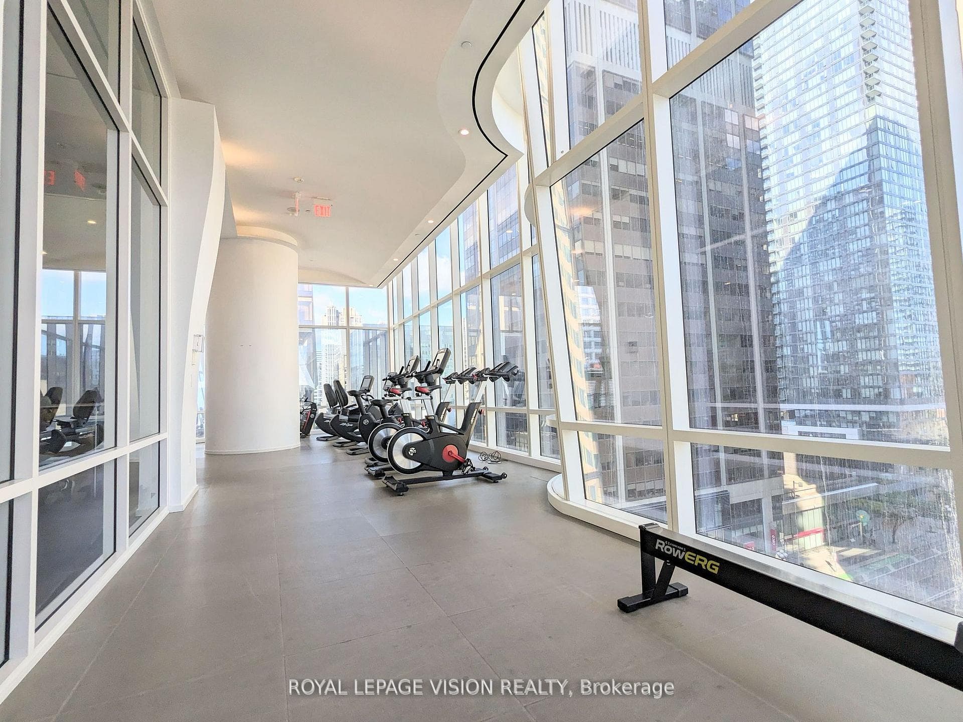 1 Bloor Street Unit 322 photo 21