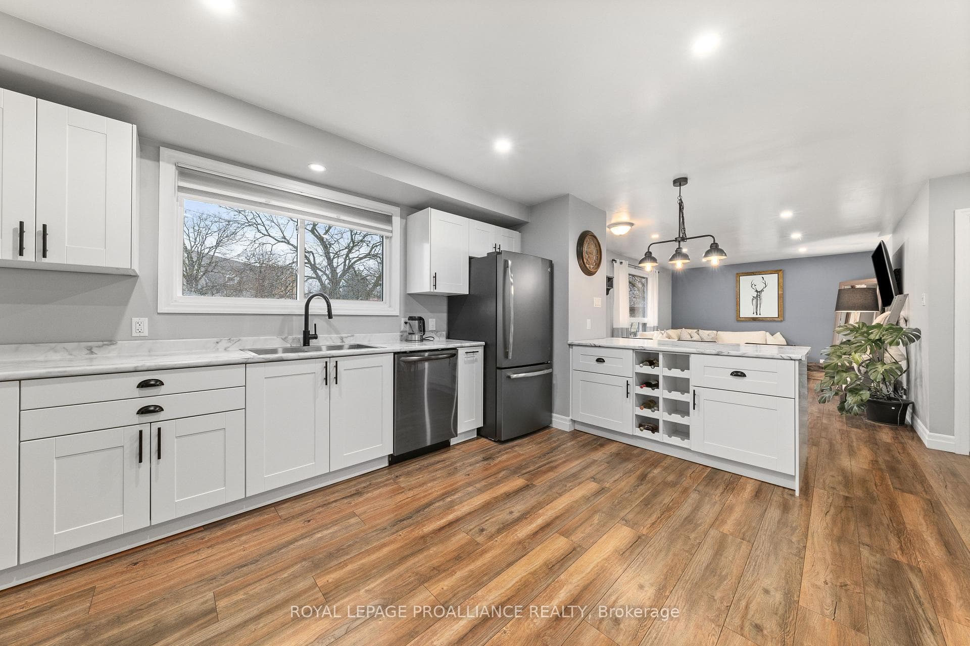 40 Marsh Drive photo 9