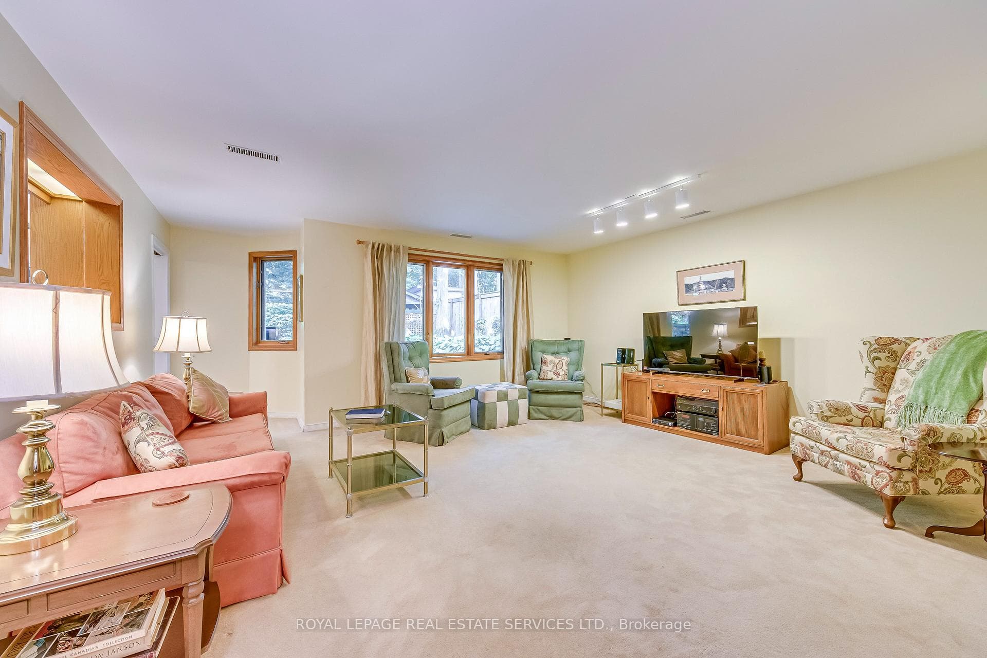 199 Kenollie Avenue photo 15