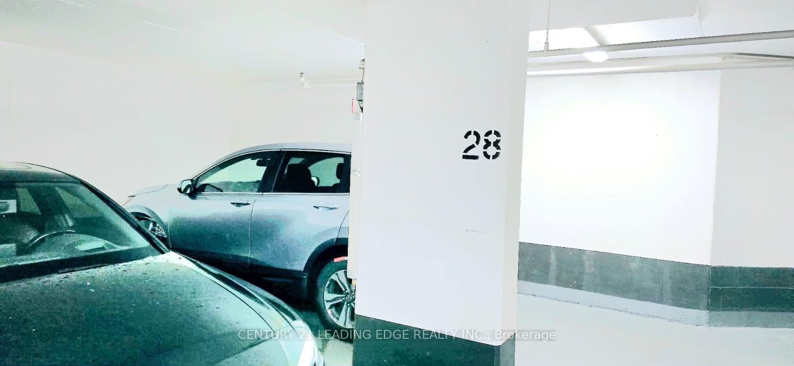 8110 Birchmount Road Unit 401 photo 28