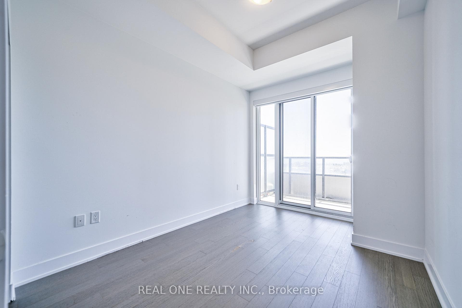 20 Shore Breeze Drive Unit 1102 photo 12