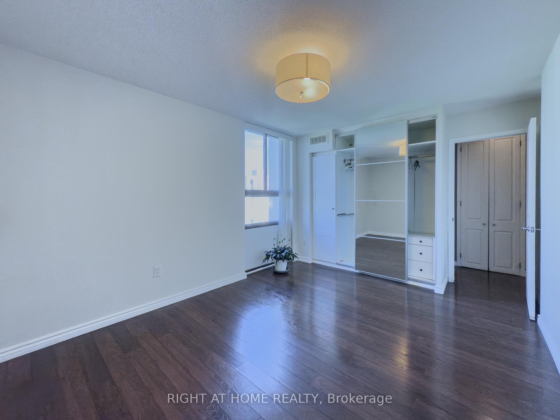 177 Linus Road Unit PH15 photo 15