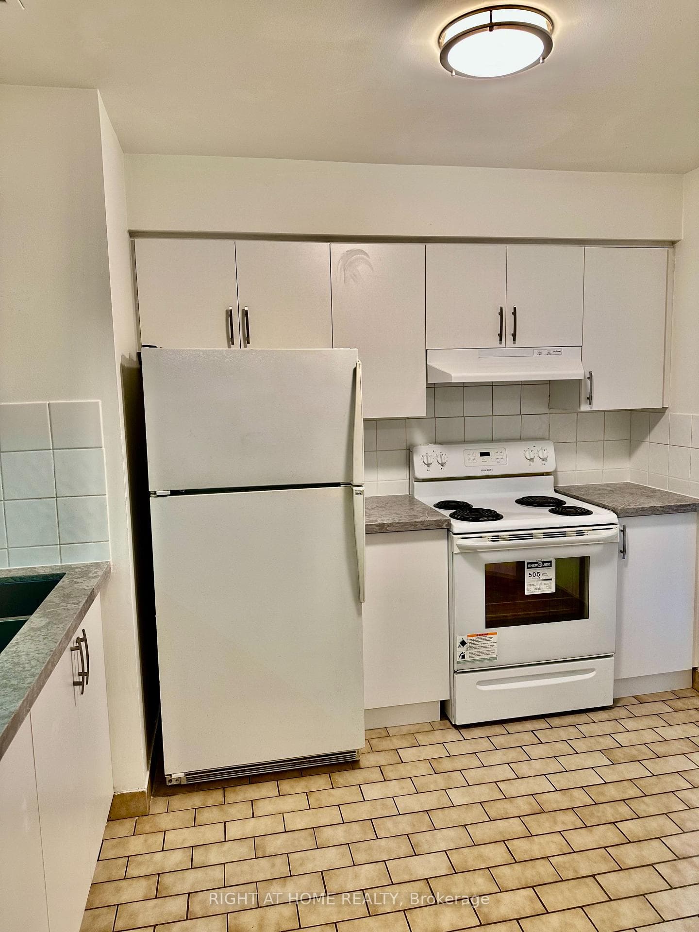 5795 Yonge Street Unit 101 photo 13