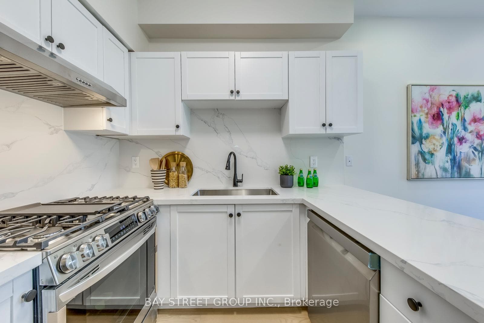 2323 Dalebrook Drive photo 15