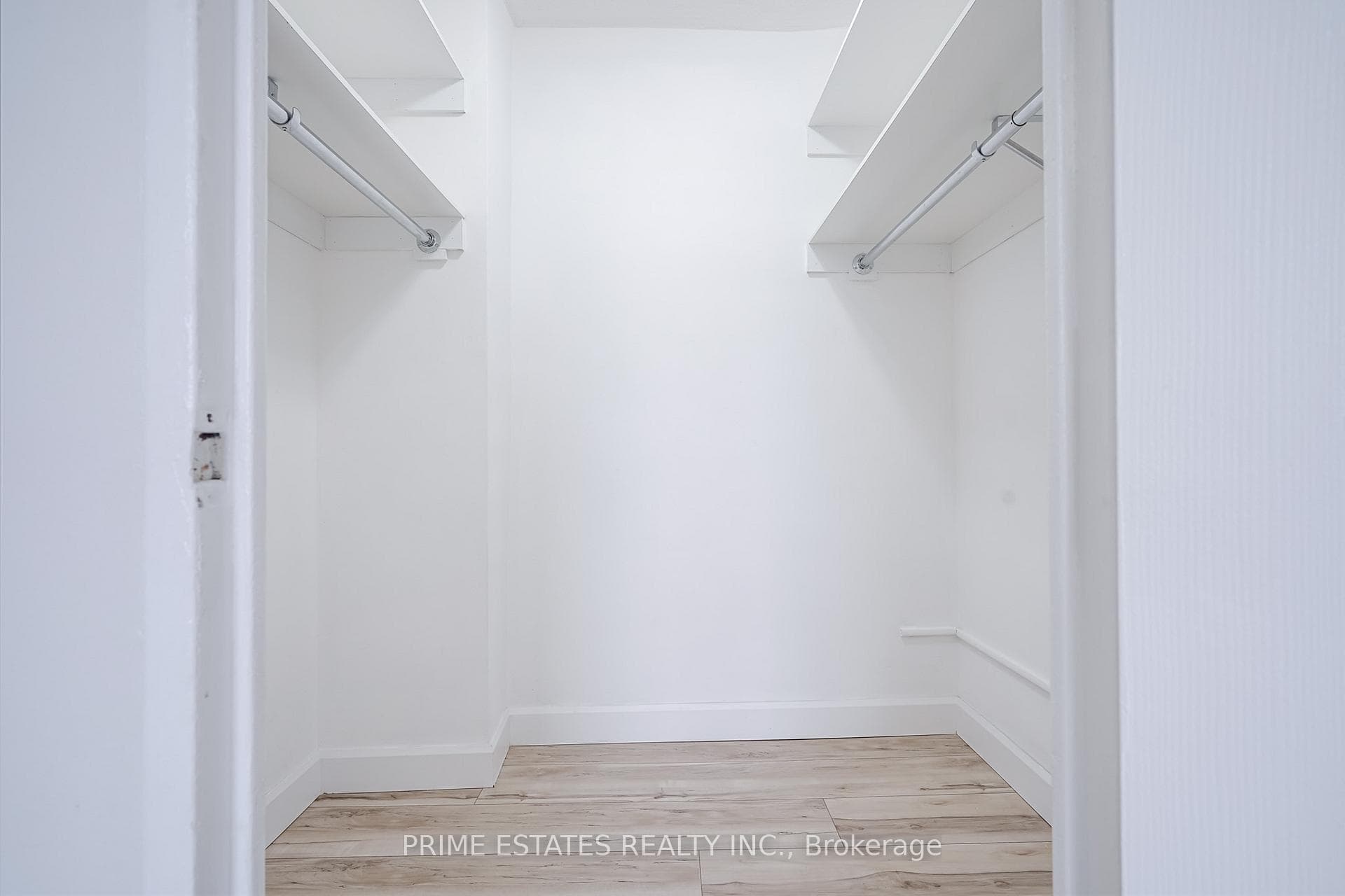 180 Markham Road Unit 317 photo 35