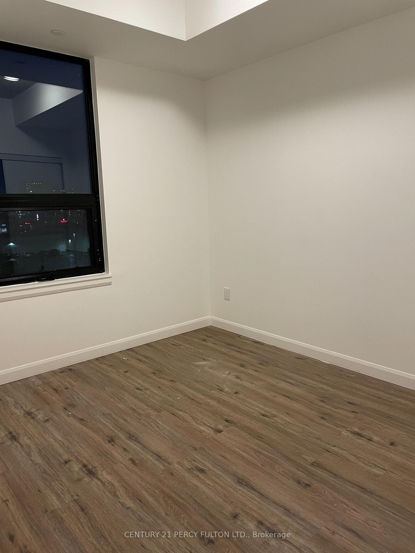 7 Erie Avenue Unit 502 photo 11