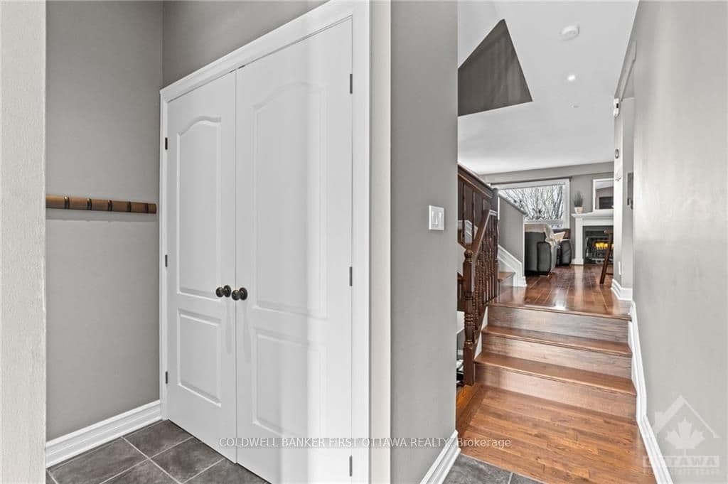 5 SHEPPARD'S GLEN Avenue photo 5