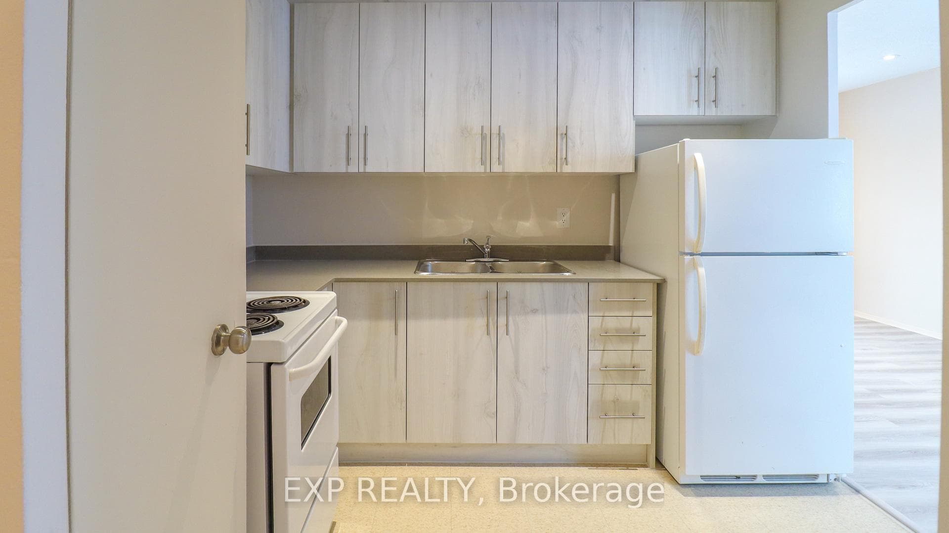 84 Second Street Unit 207 photo 4