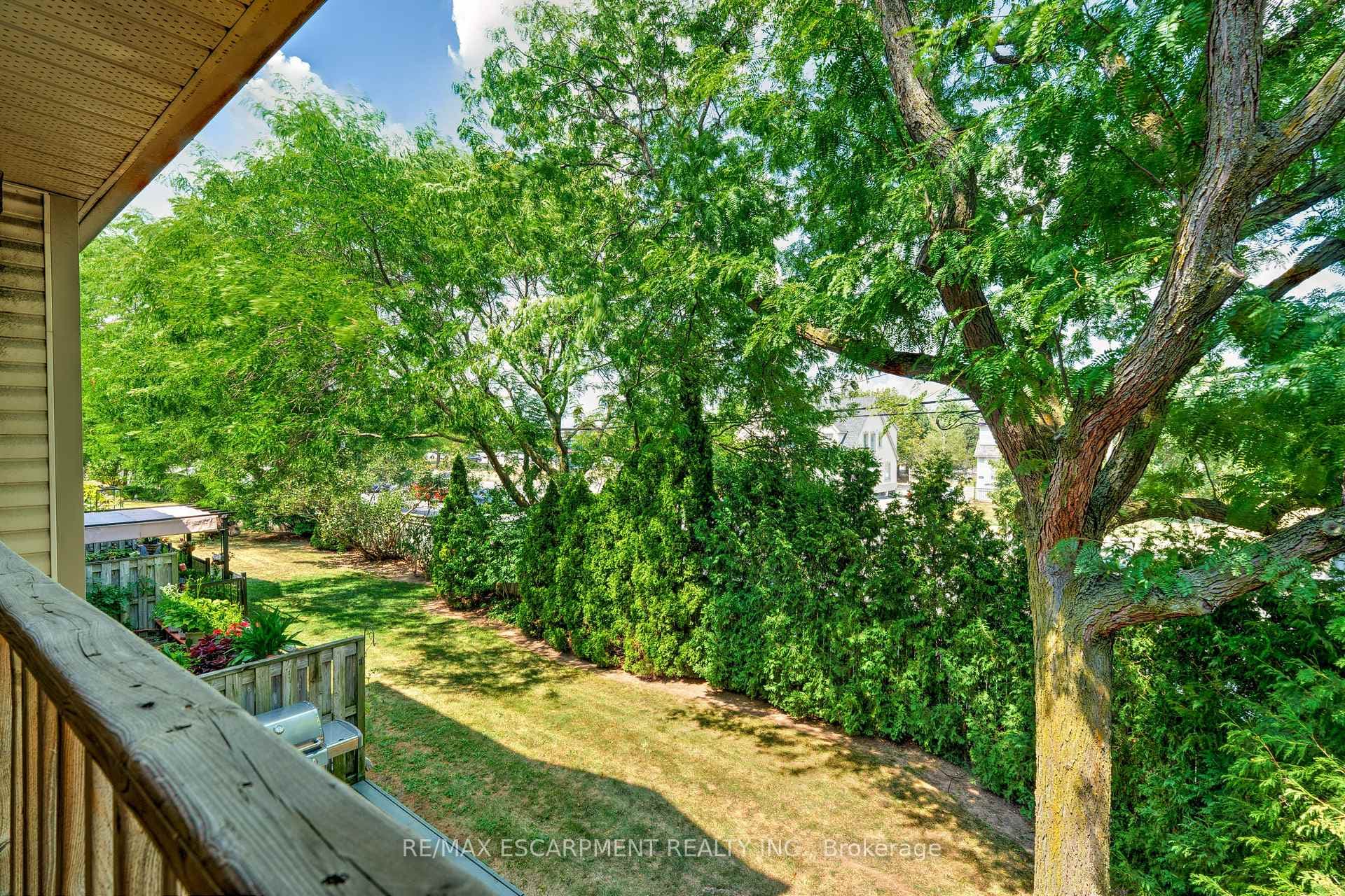 2774 King Street Unit 10 photo 18