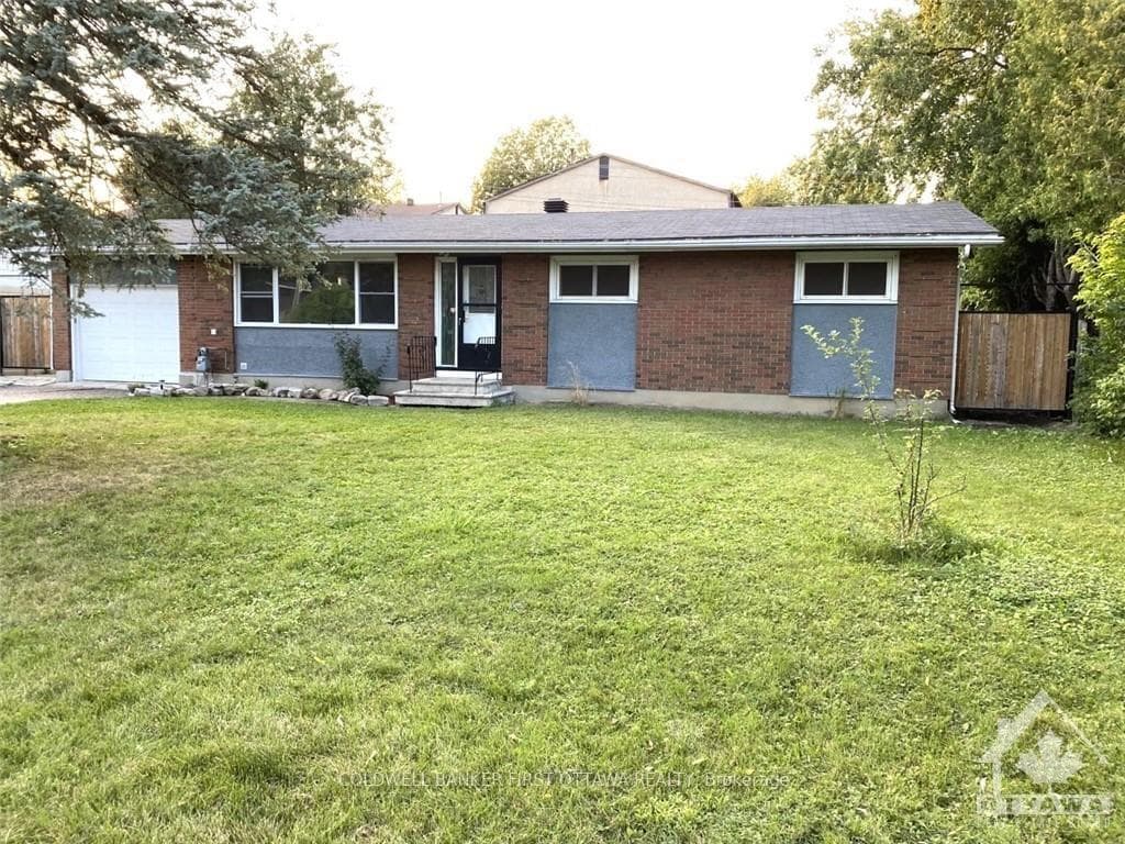 33 WALLFORD Way photo 1