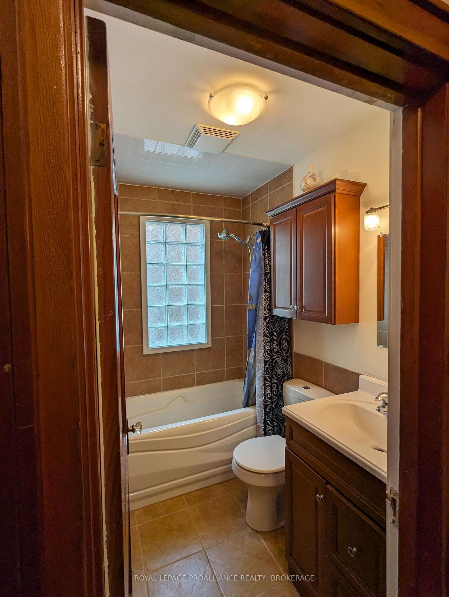 51 Dundas Street photo 22