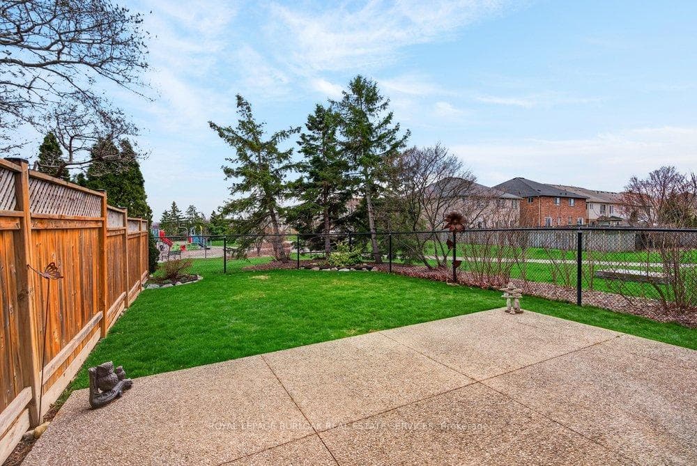 5172 Thornburn Drive photo 32