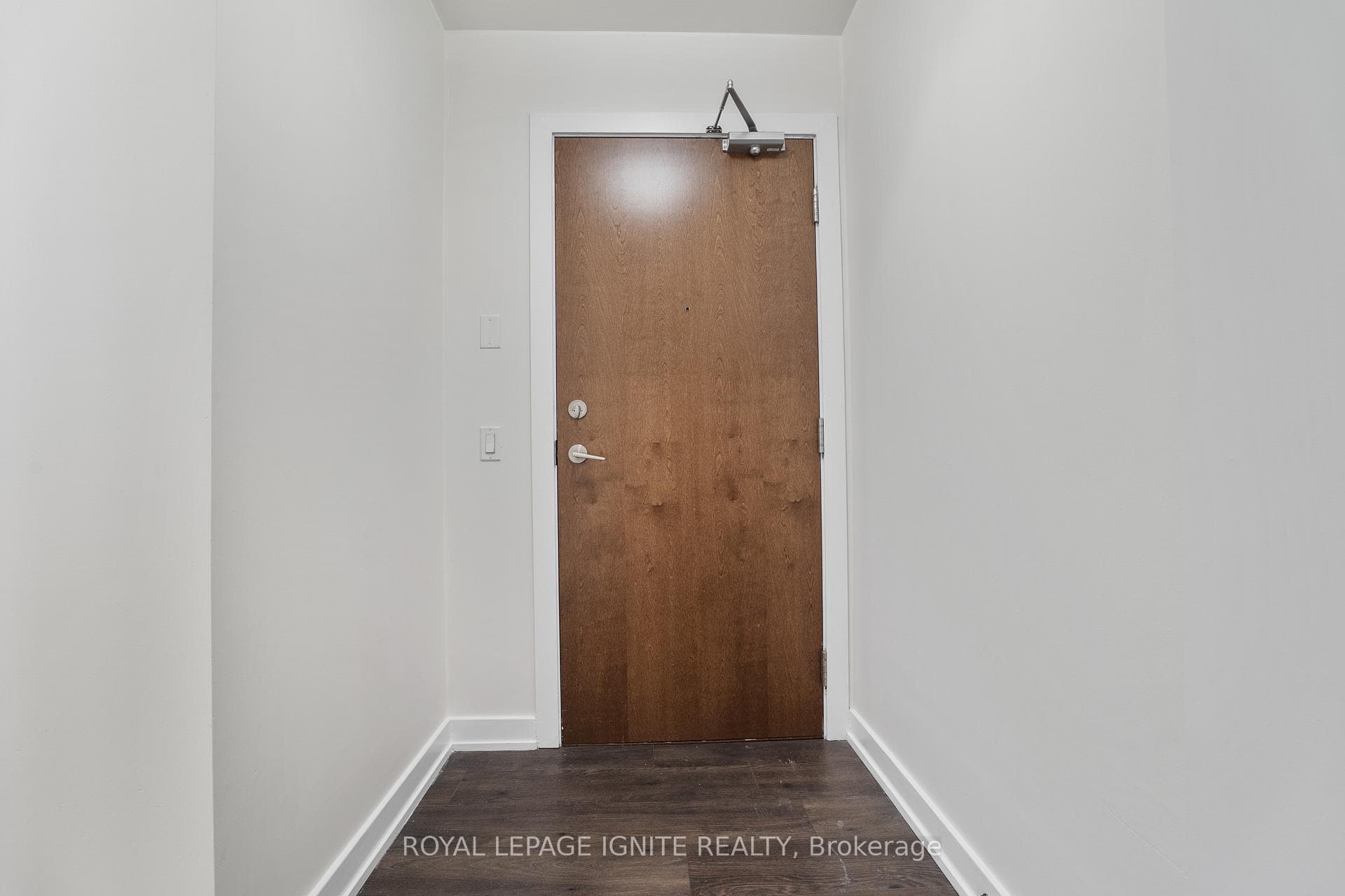 2220 Lakeshore Boulevard Unit 4309 photo 5
