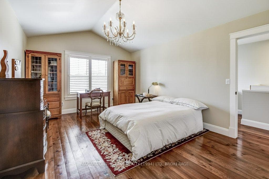 15 Meritage Lane Unit 8 photo 19