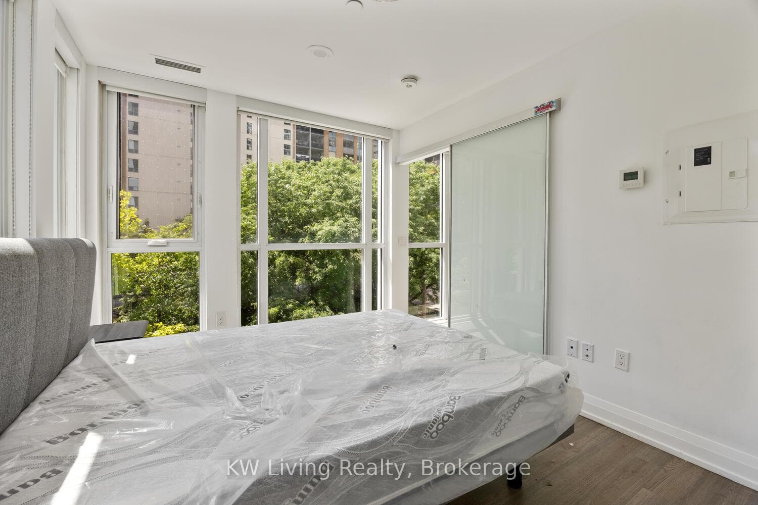 77 Mutual Street Unit 309 photo 26