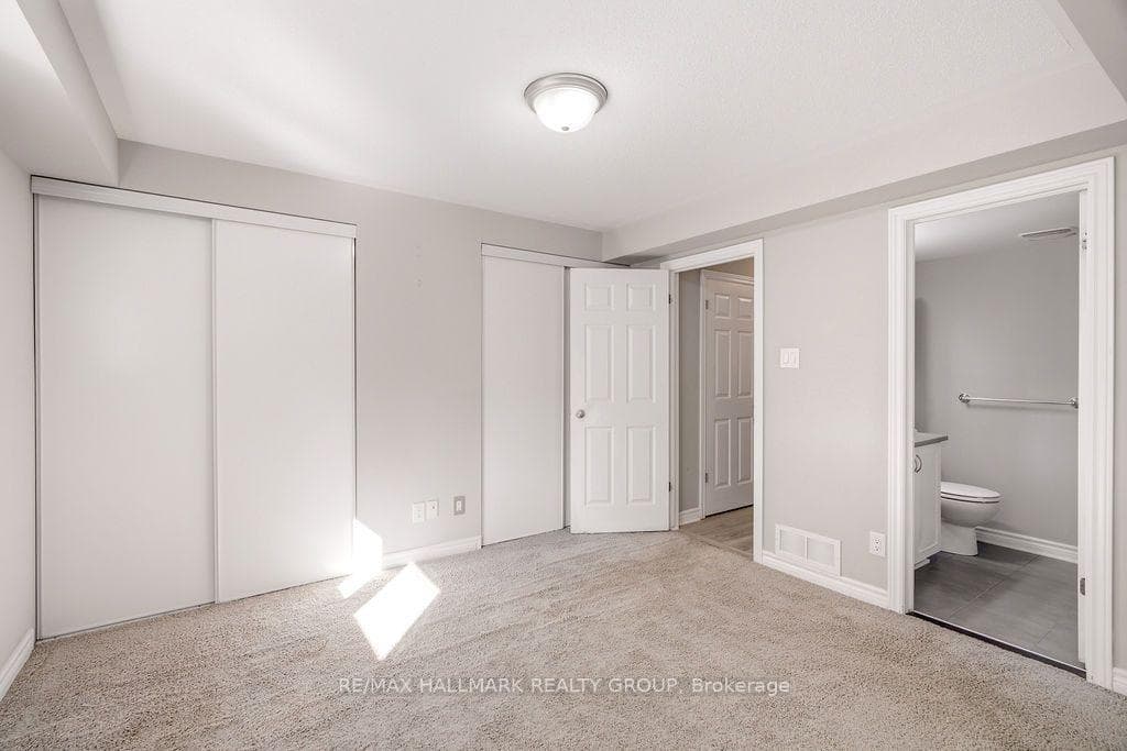1124 Klondike Road Unit C photo 18