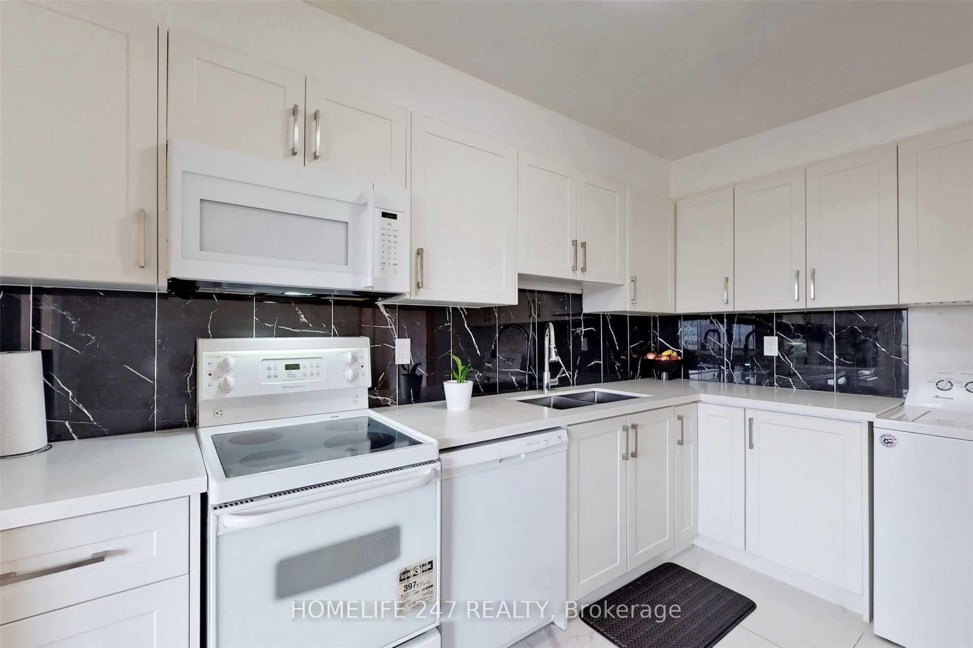 1 Massey Square Unit 508 photo 6