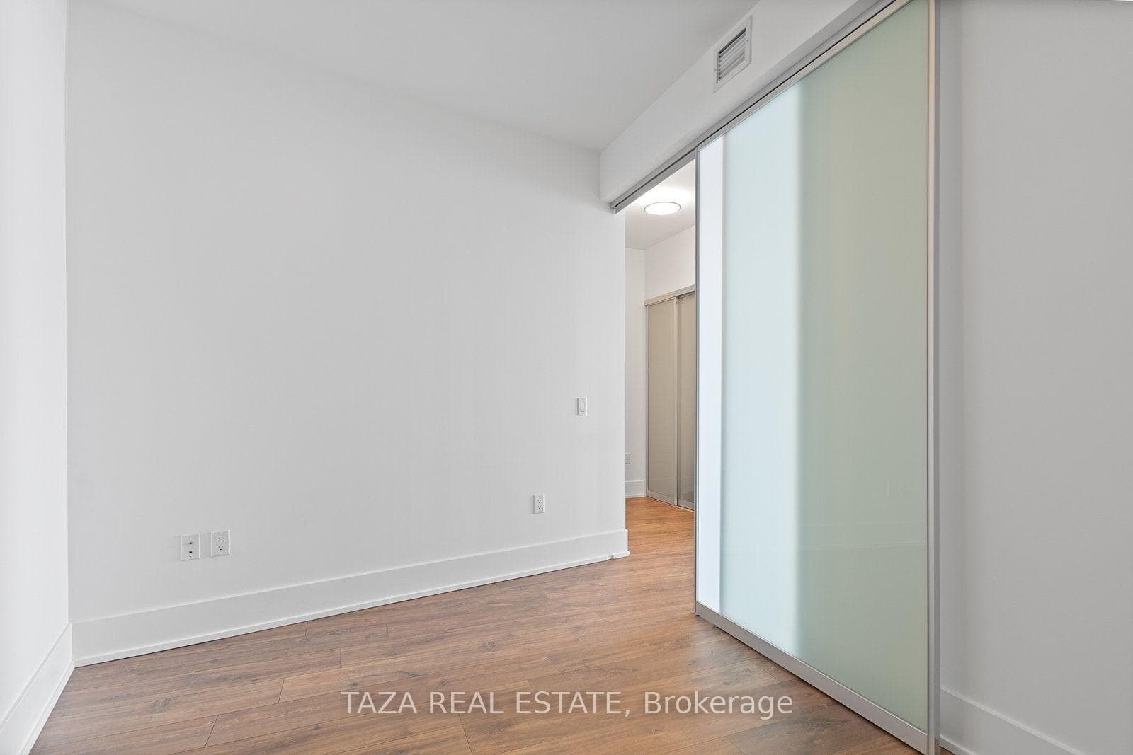 10 York Street Unit 3606 photo 6