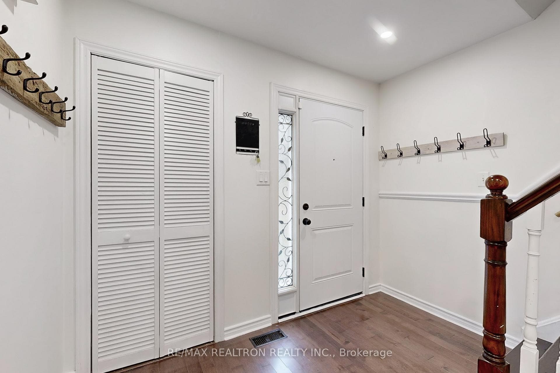 74 Trothen Circle photo 17