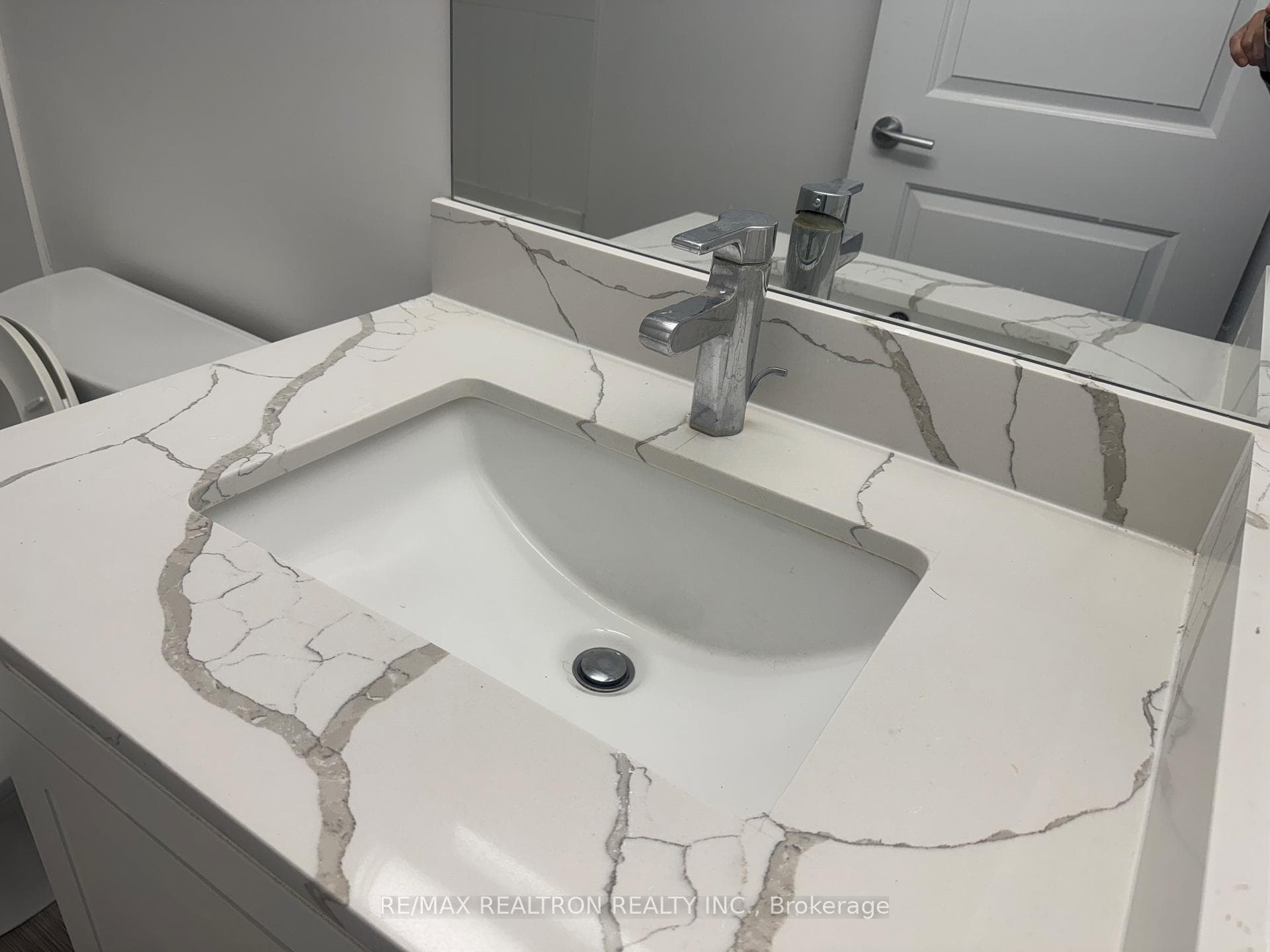 185 Bonis Avenue Unit 205 photo 5