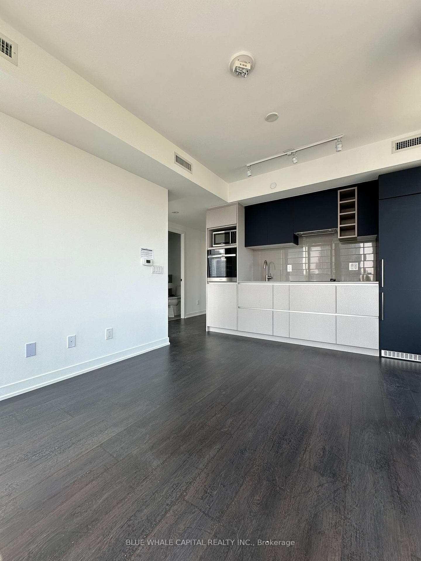 319 Jarvis Street Unit 3015 photo 1