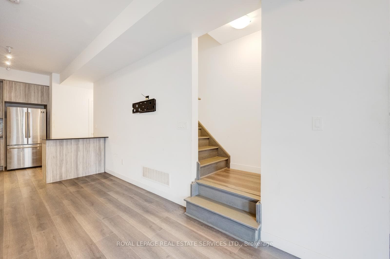 200 Malta Avenue Unit 23 photo 18