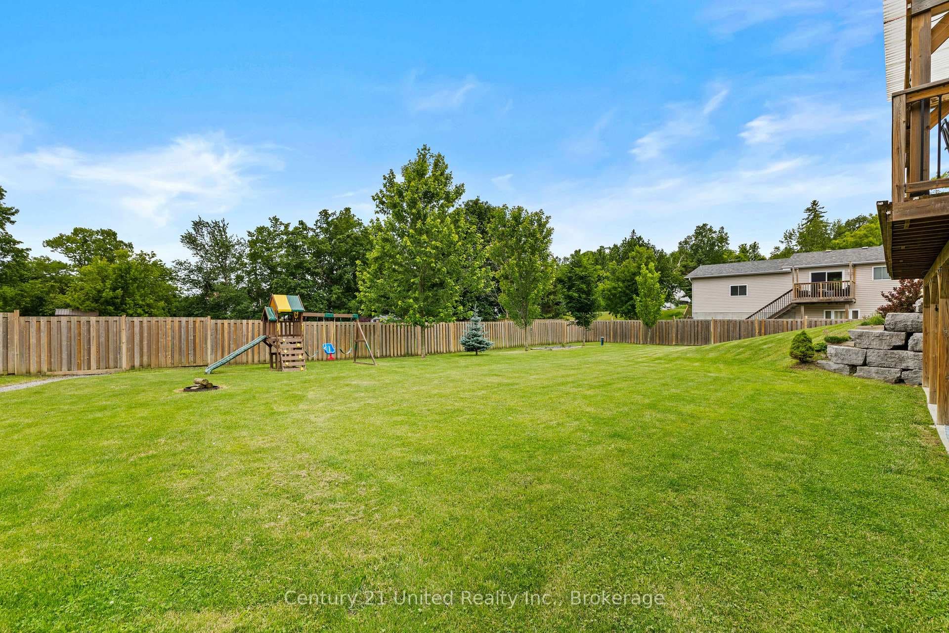 929 Mount Pleasant Road photo 31