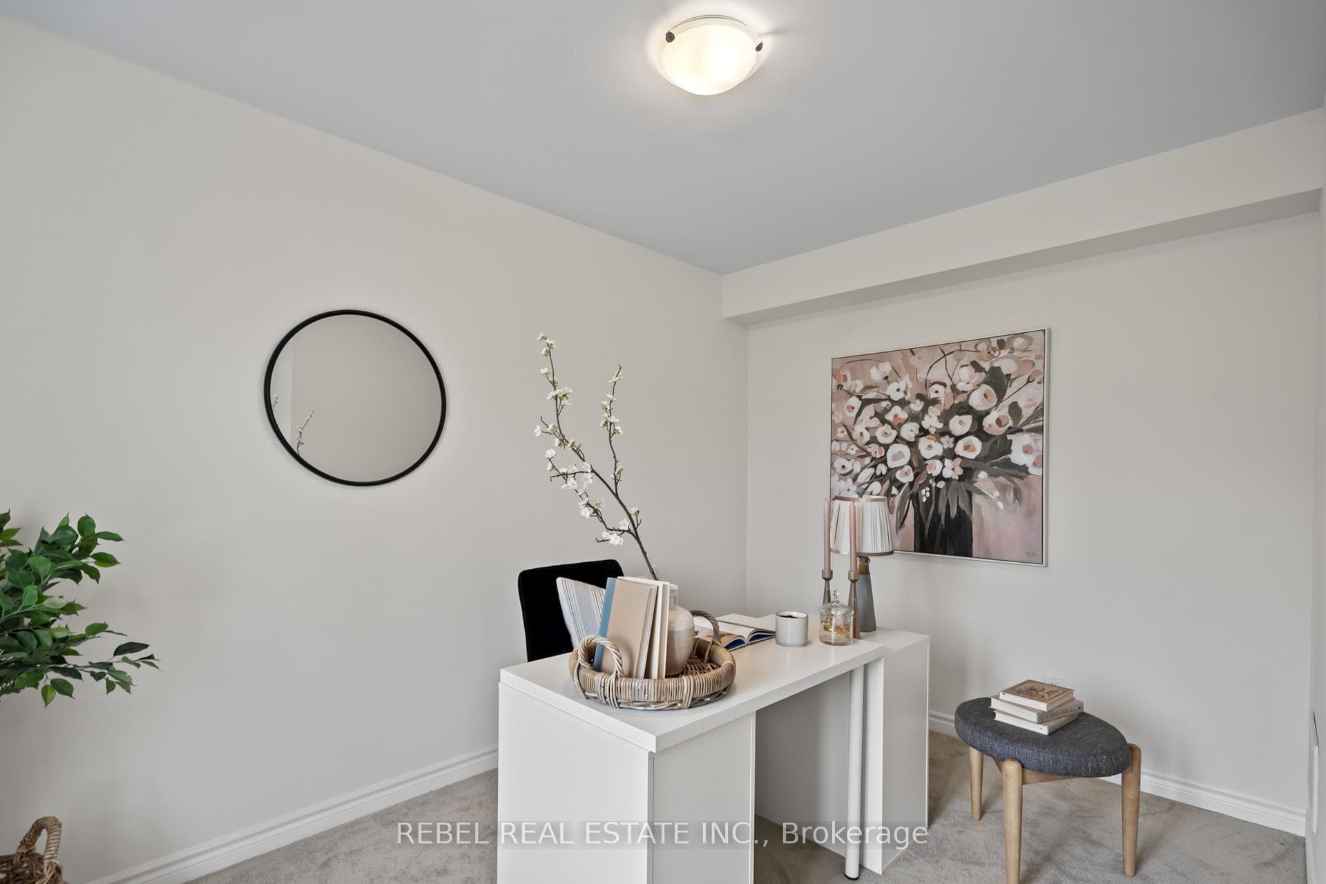 27 Porcelain Way photo 5