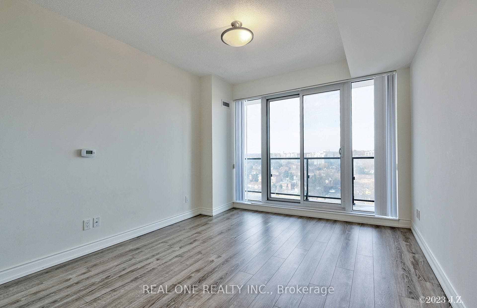 9608 Yonge Street Unit 1109A photo 7