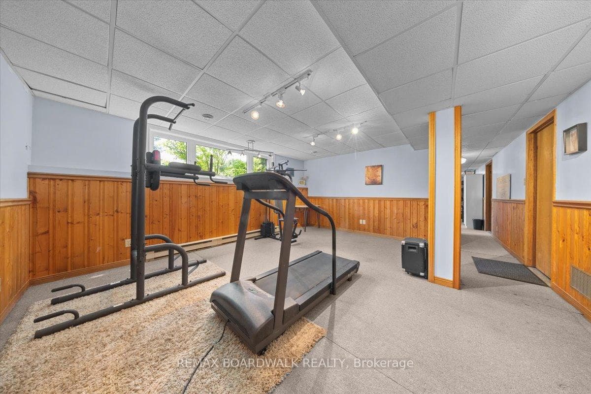 1262 Ford Road photo 33