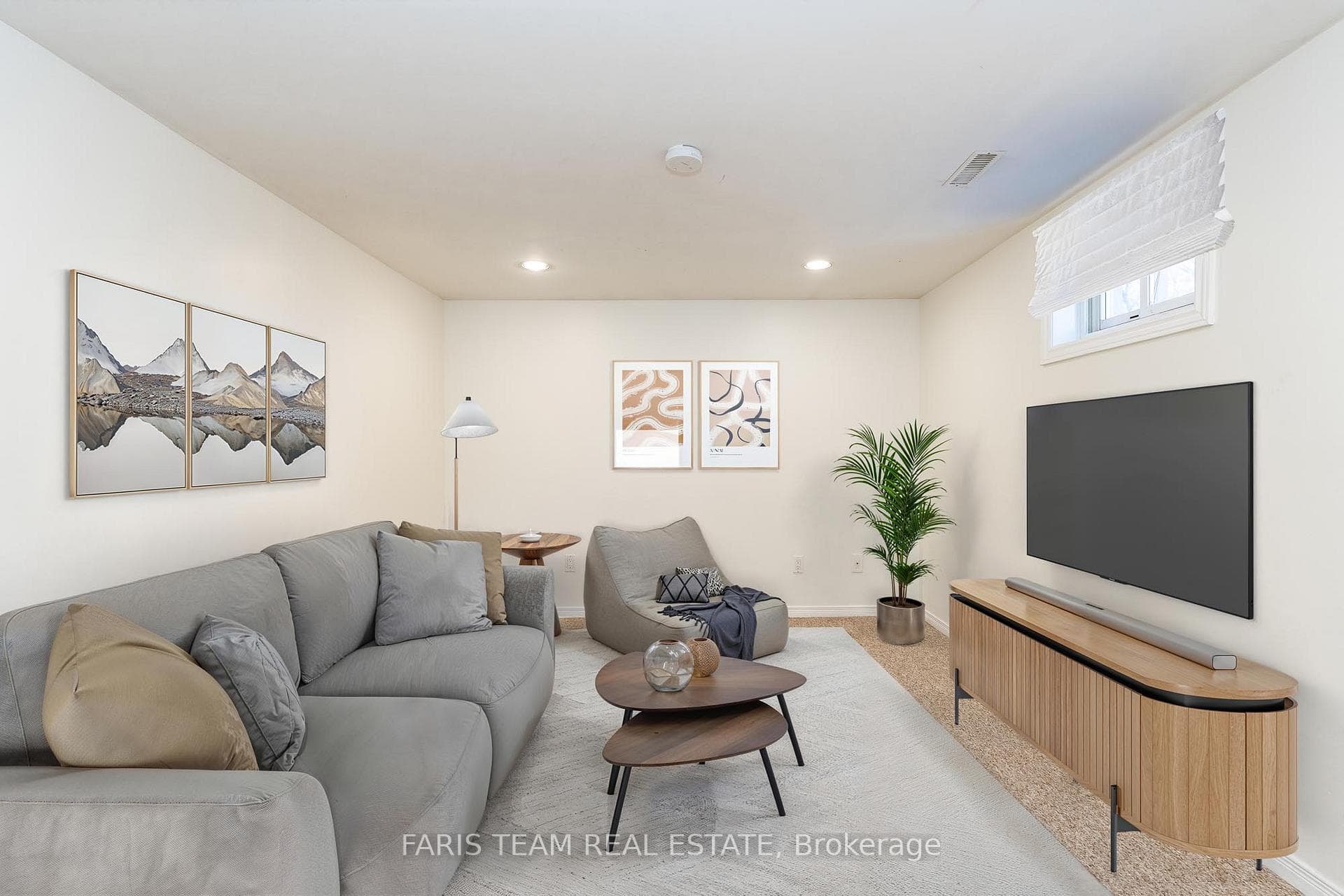 13 Burbank Place photo 10