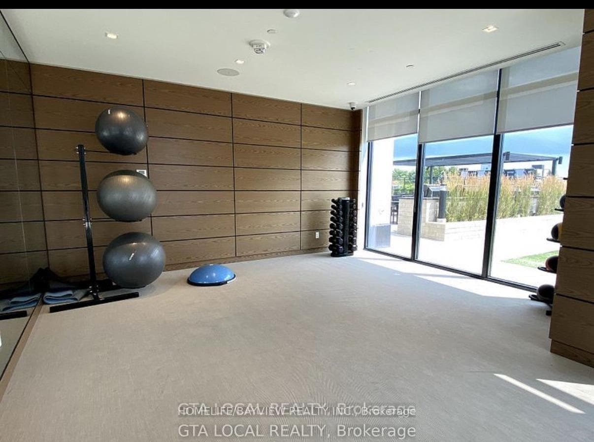 1 Grandview Avenue Unit 815 photo 8
