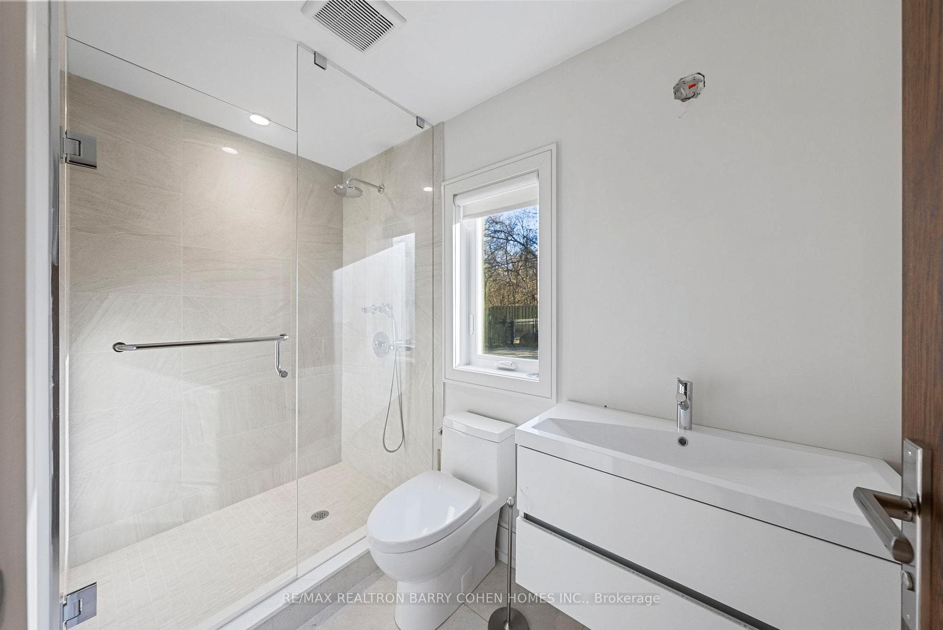 41 Suncrest Drive photo 20