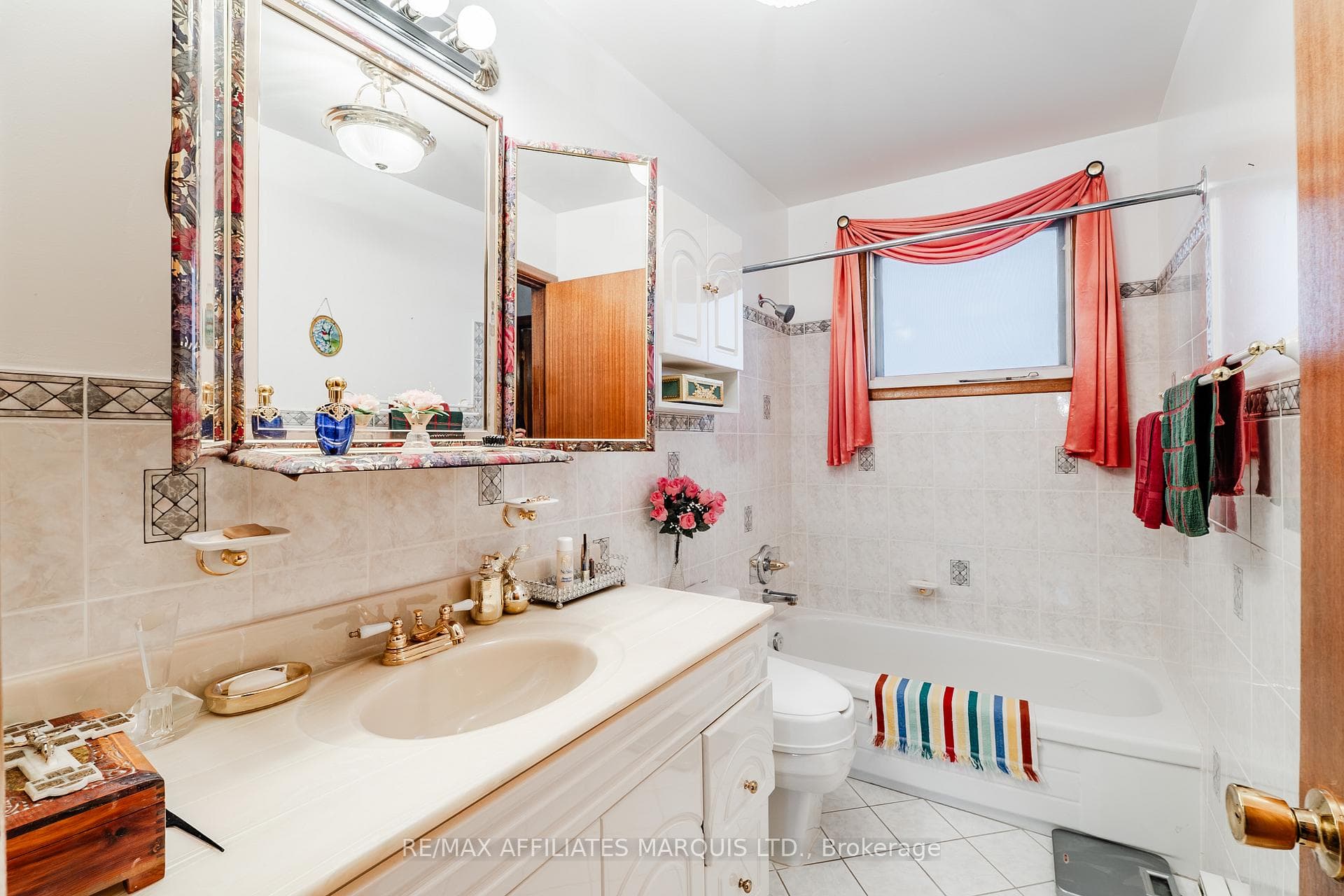 1208 Third Street photo 27