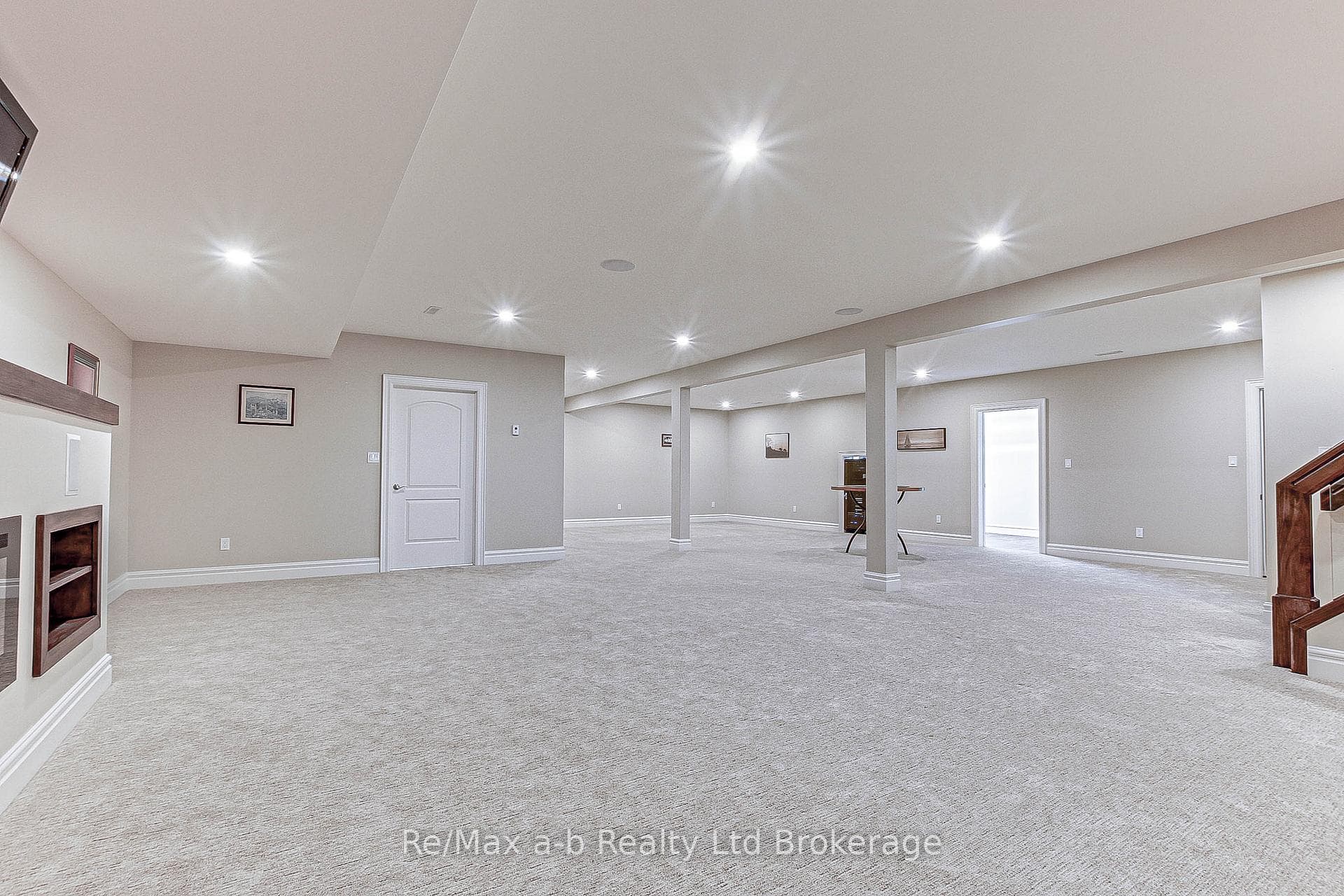 60 Otterview Drive photo 29