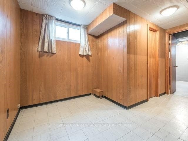 427 Fairleigh Avenue photo 17