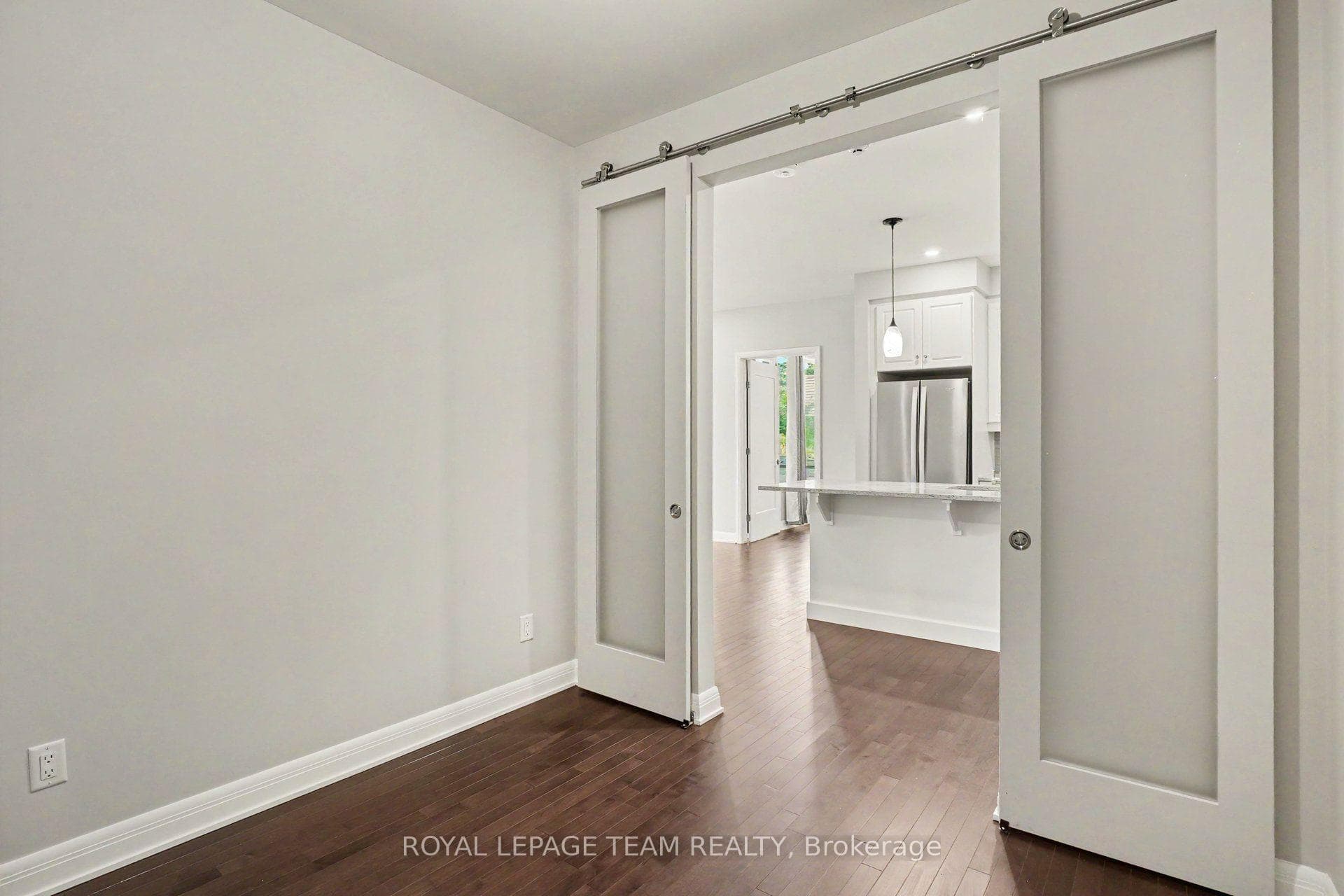 190 Boundstone Way Unit 104 photo 8