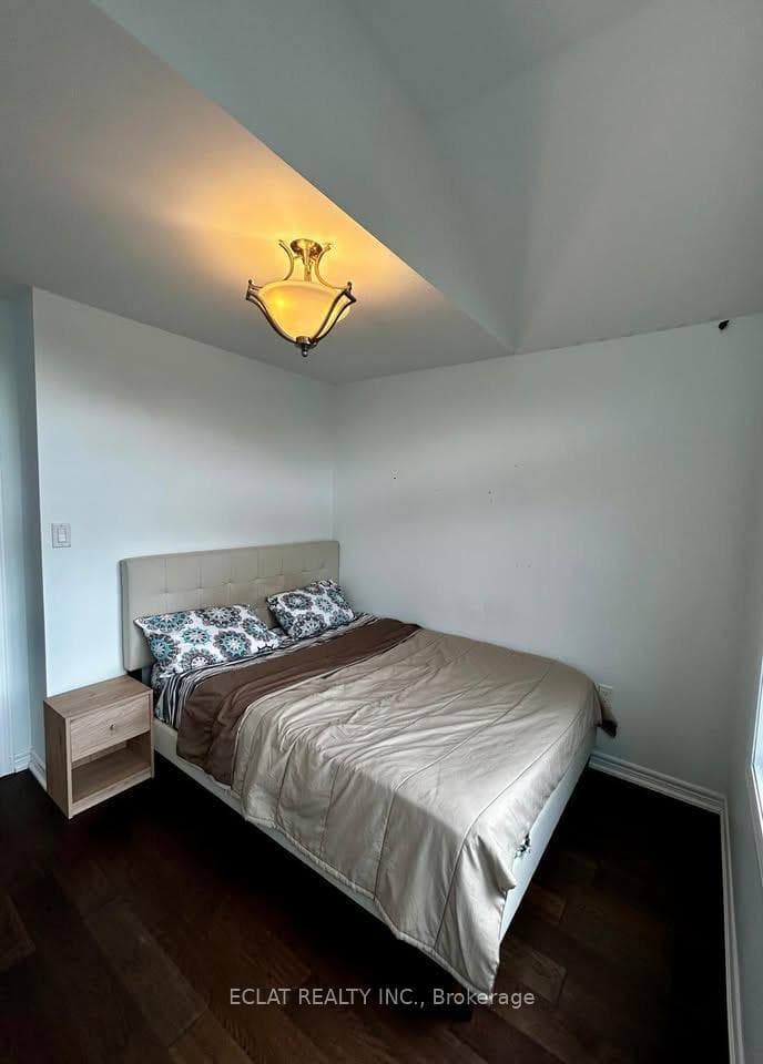 232 Kincardine Street photo 34