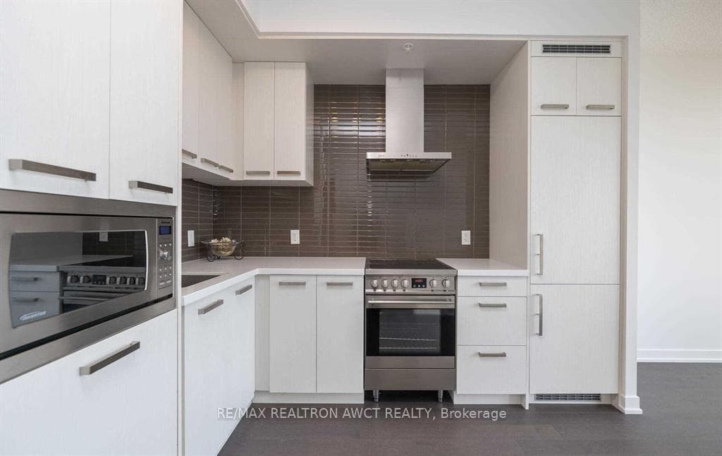 120 Bayview Avenue Unit N418 photo 11