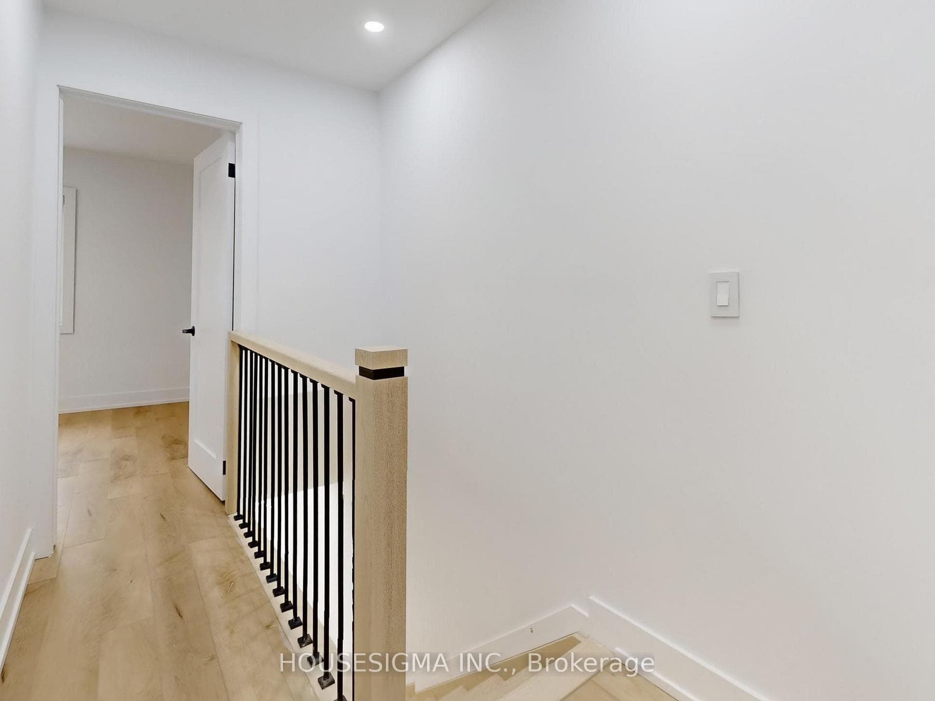 243 Windermere Avenue Unit Main photo 33