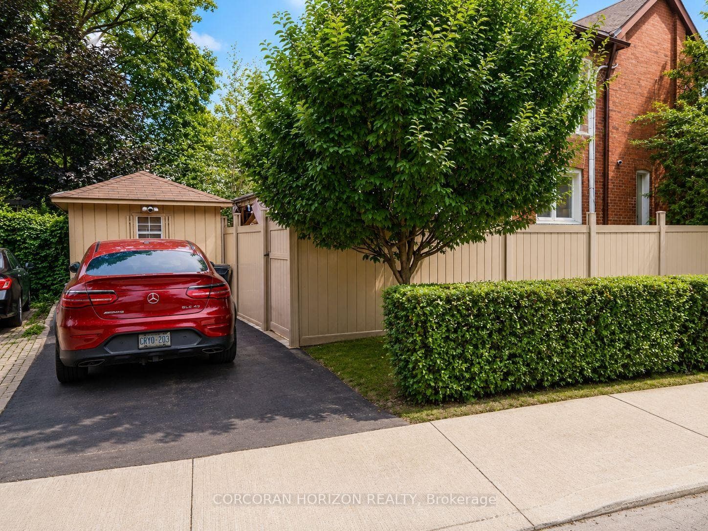 77 Montgomery Avenue photo 47