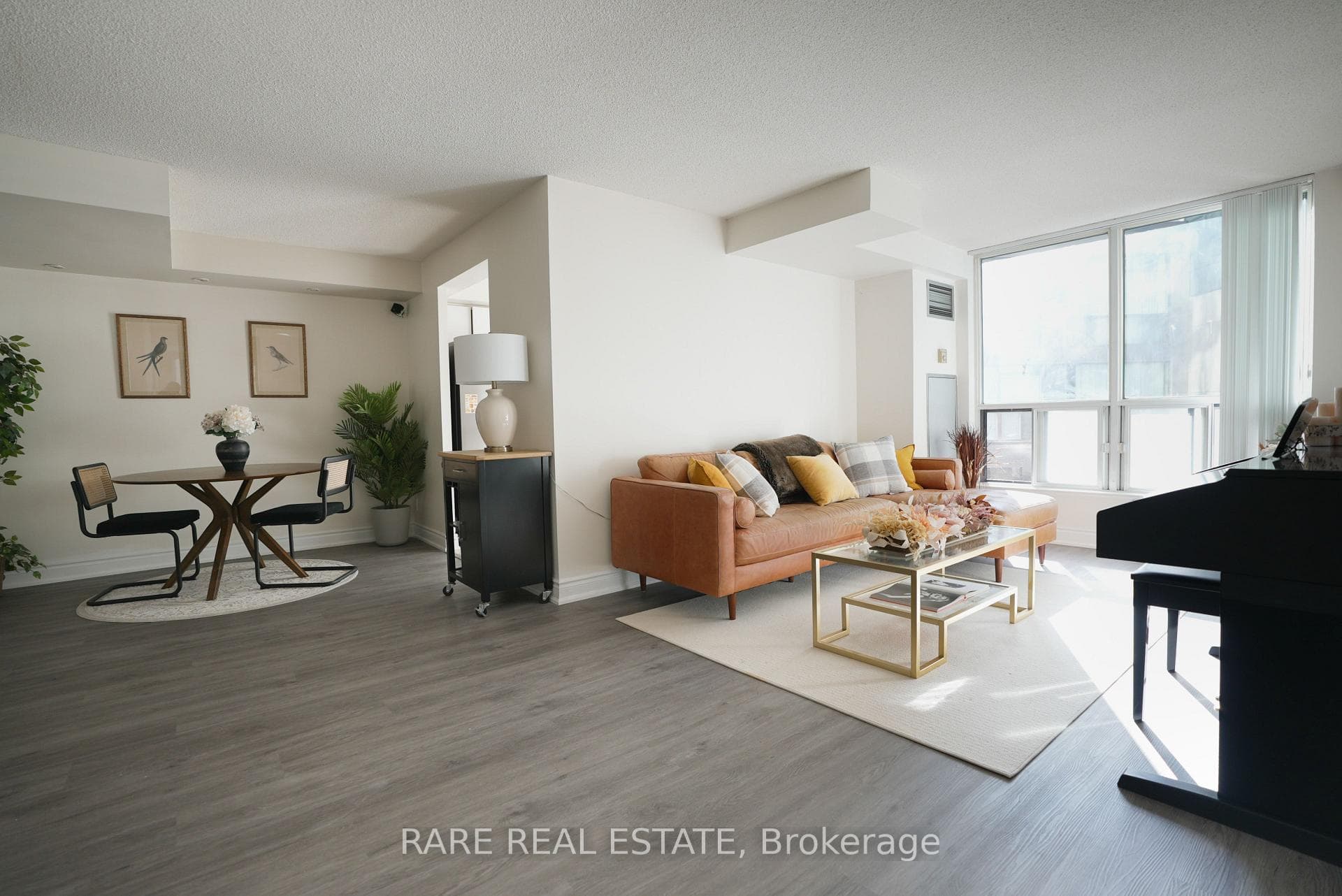 24 Wellesley Street Unit 203 photo 7