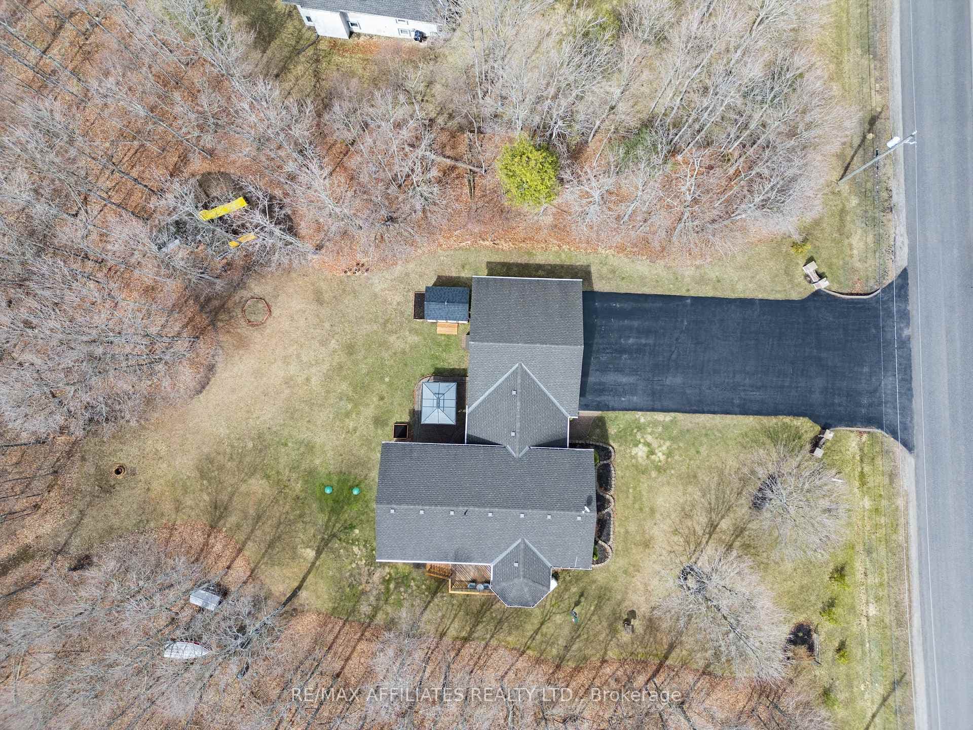 338 Megan Drive photo 34