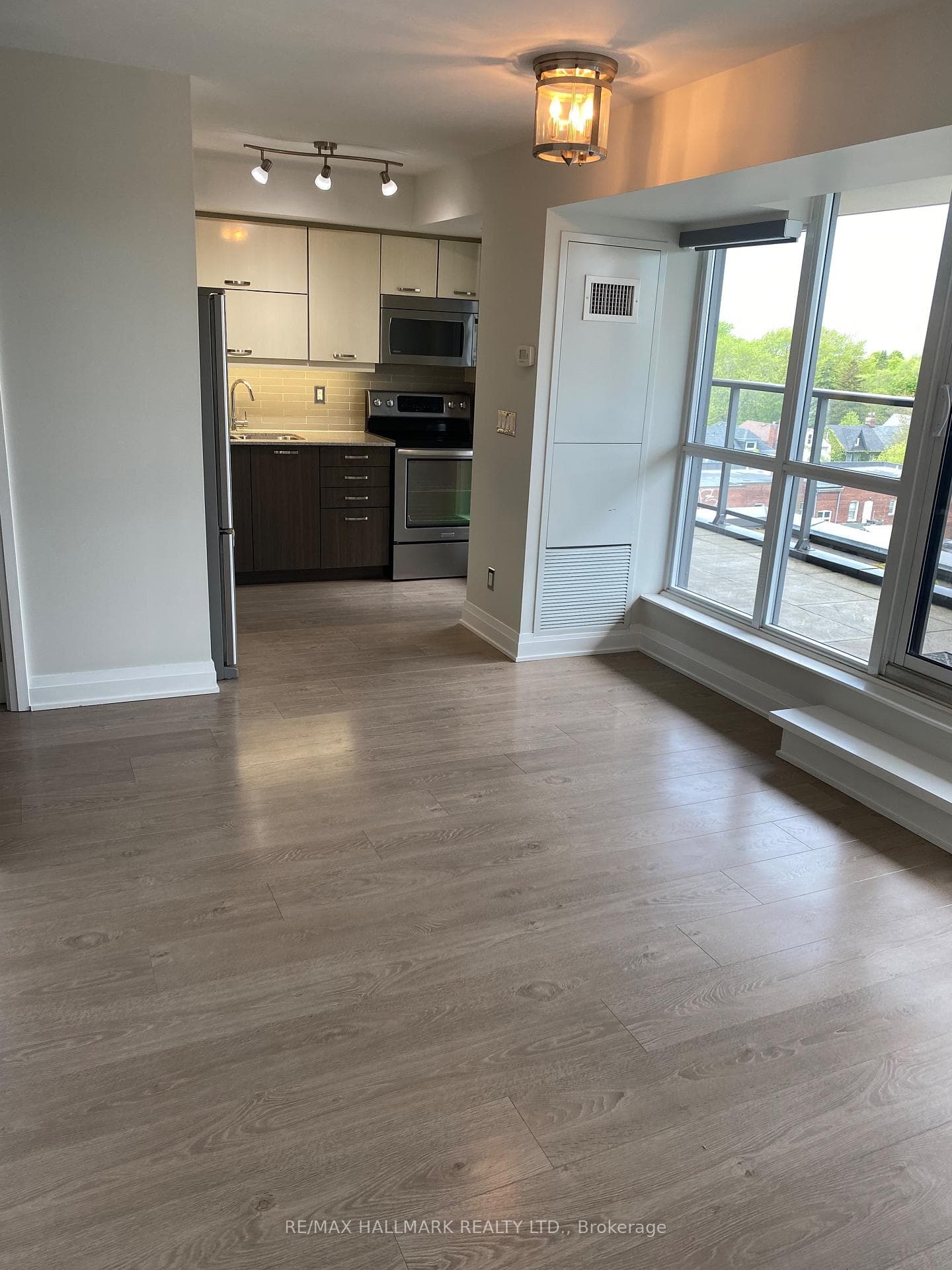 270 Rushton Road Unit 602 photo 10