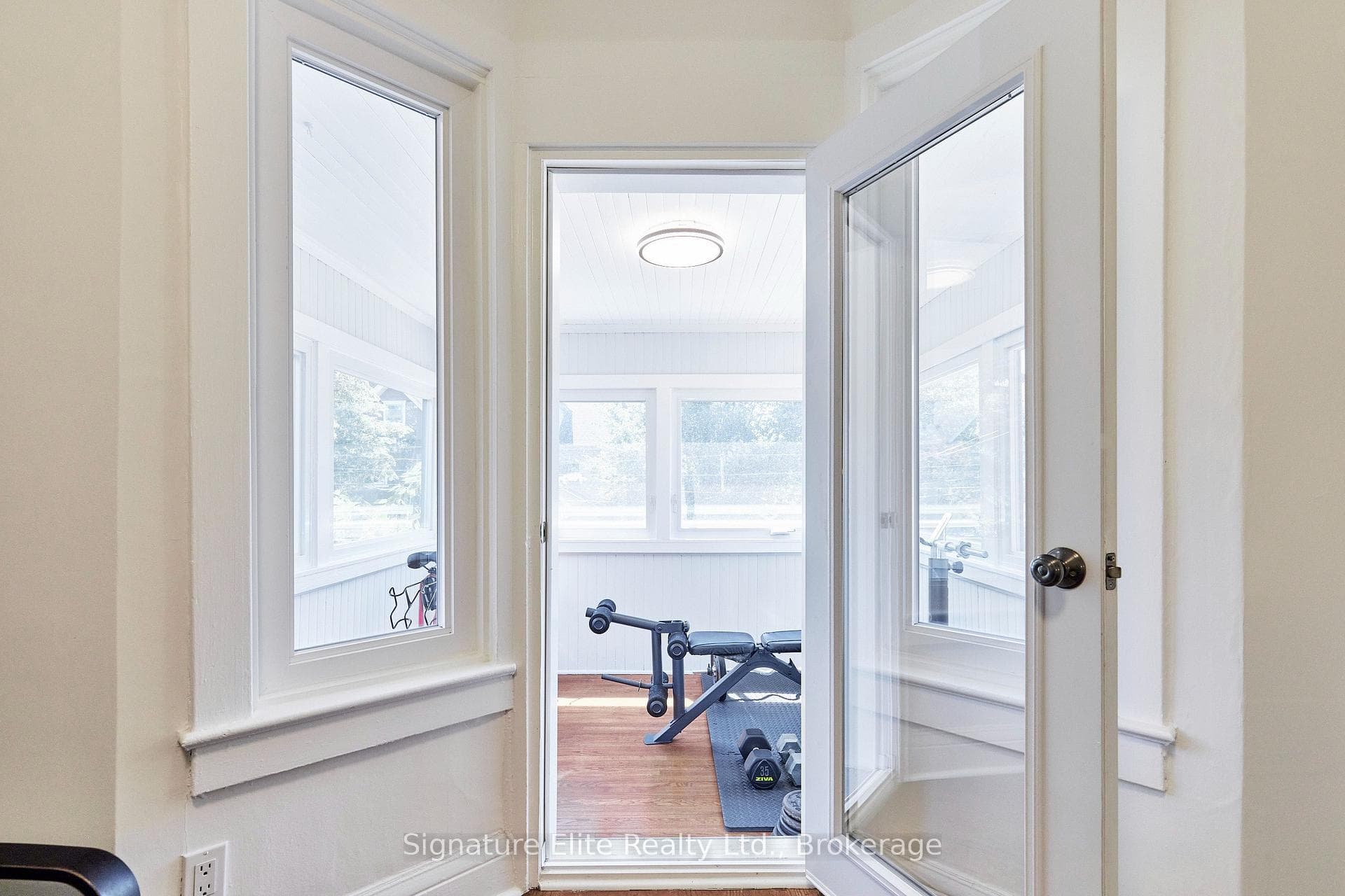 124 Geoffrey Street Unit Upper photo 22