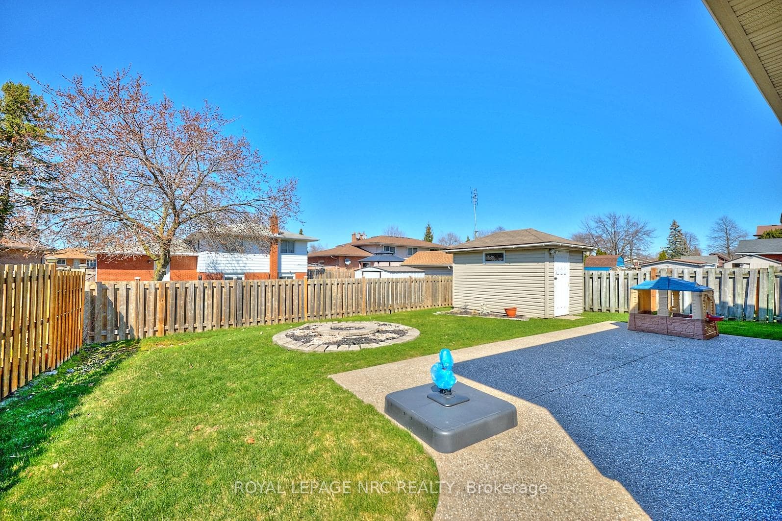 61 Mcdonagh Crescent photo 33