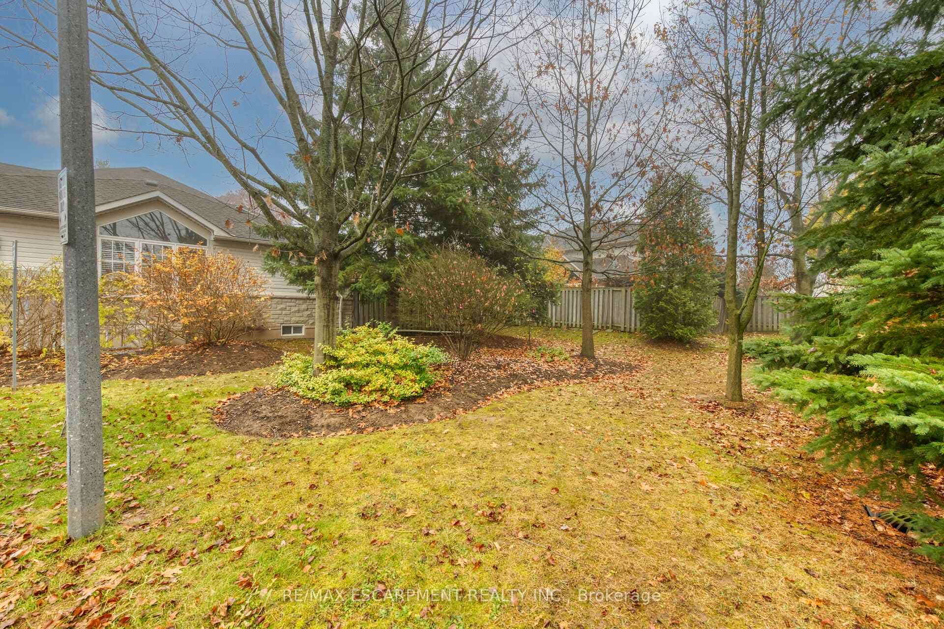 81 Valridge Drive Unit 8 photo 6