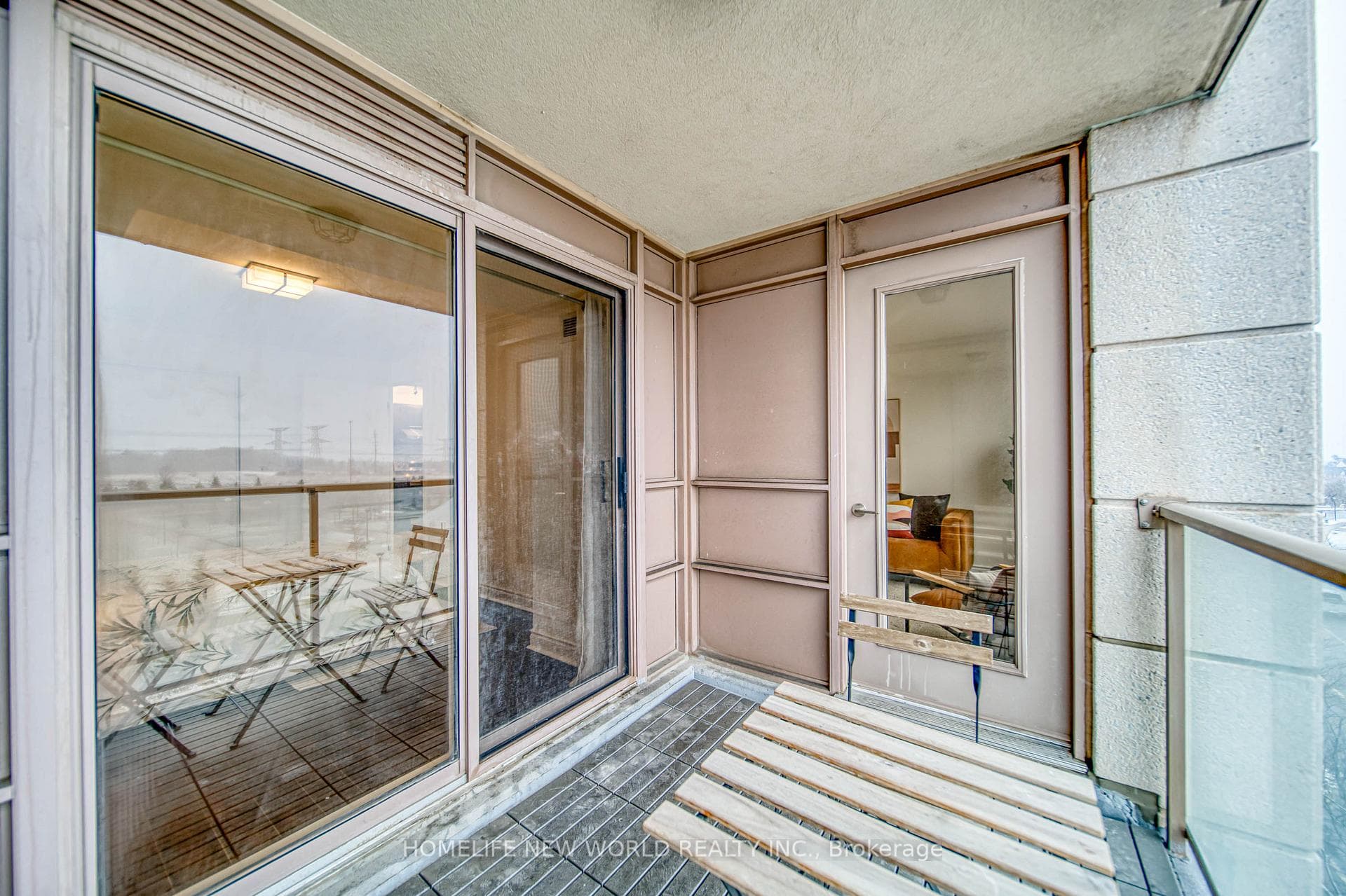 37 galleria Parkway Unit 610 photo 29
